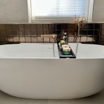 Marmerlook badkamer met brons details, foto 10