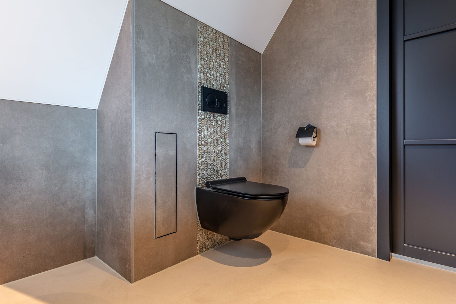 Zwarte badkamer met mozaïek, foto 11