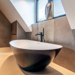 Zwarte badkamer met mozaïek, foto 12